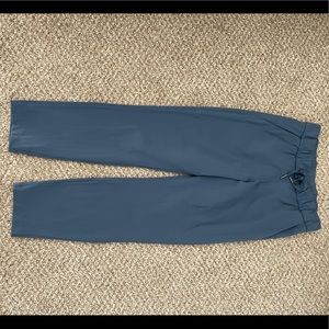 Lululemon on the fly 7/8 pant